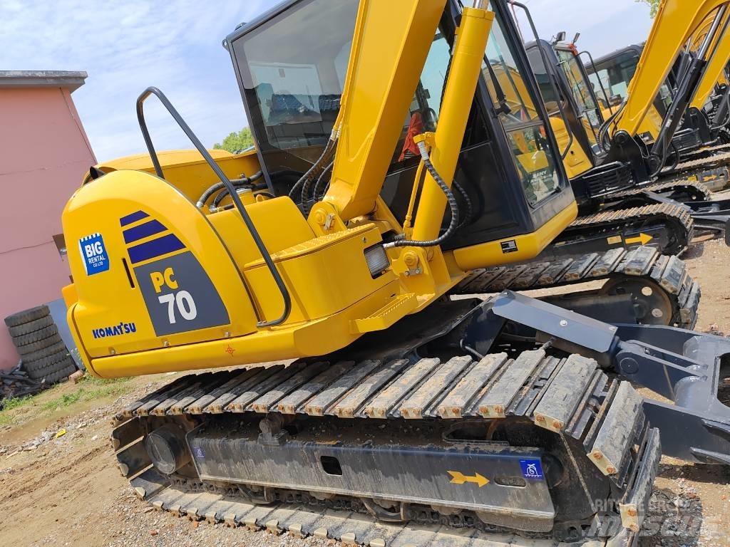 Komatsu PC 70 소형 굴삭기 7톤 미만