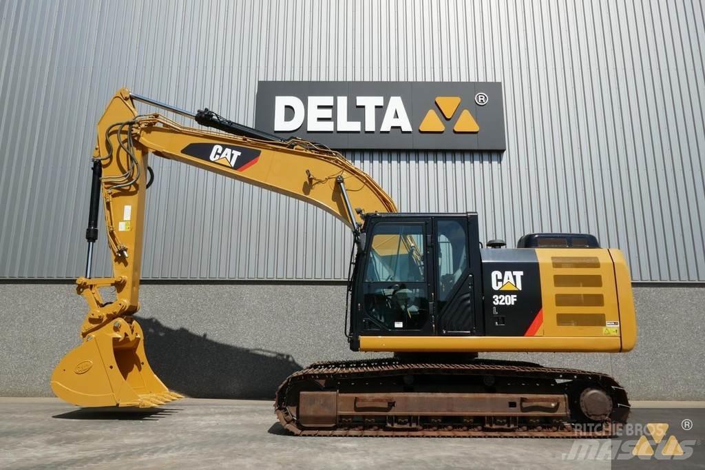 CAT 320FL 대형 굴삭기 29톤 이상