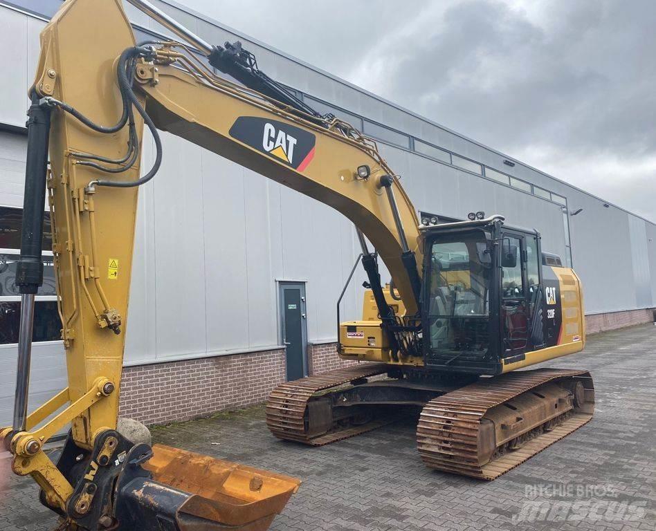 CAT 320 FL 대형 굴삭기 29톤 이상