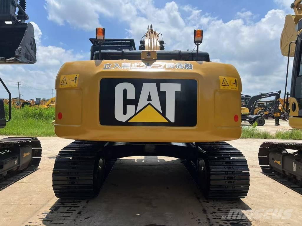 CAT 323 D 대형 굴삭기 29톤 이상