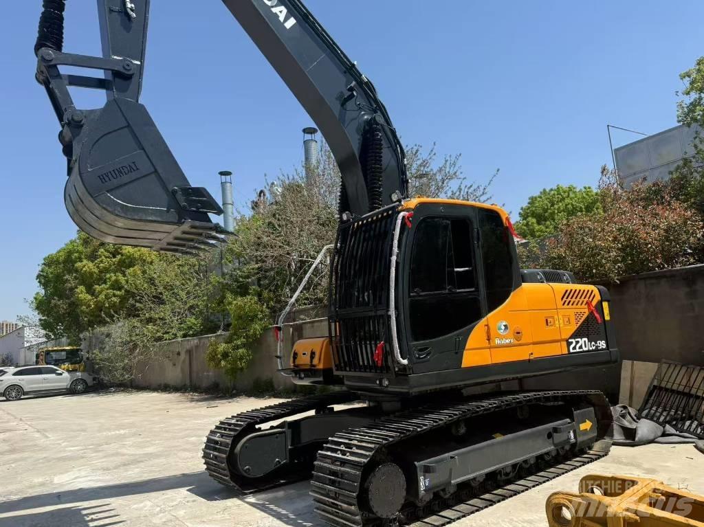 Hyundai R220LC-9S 대형 굴삭기 29톤 이상