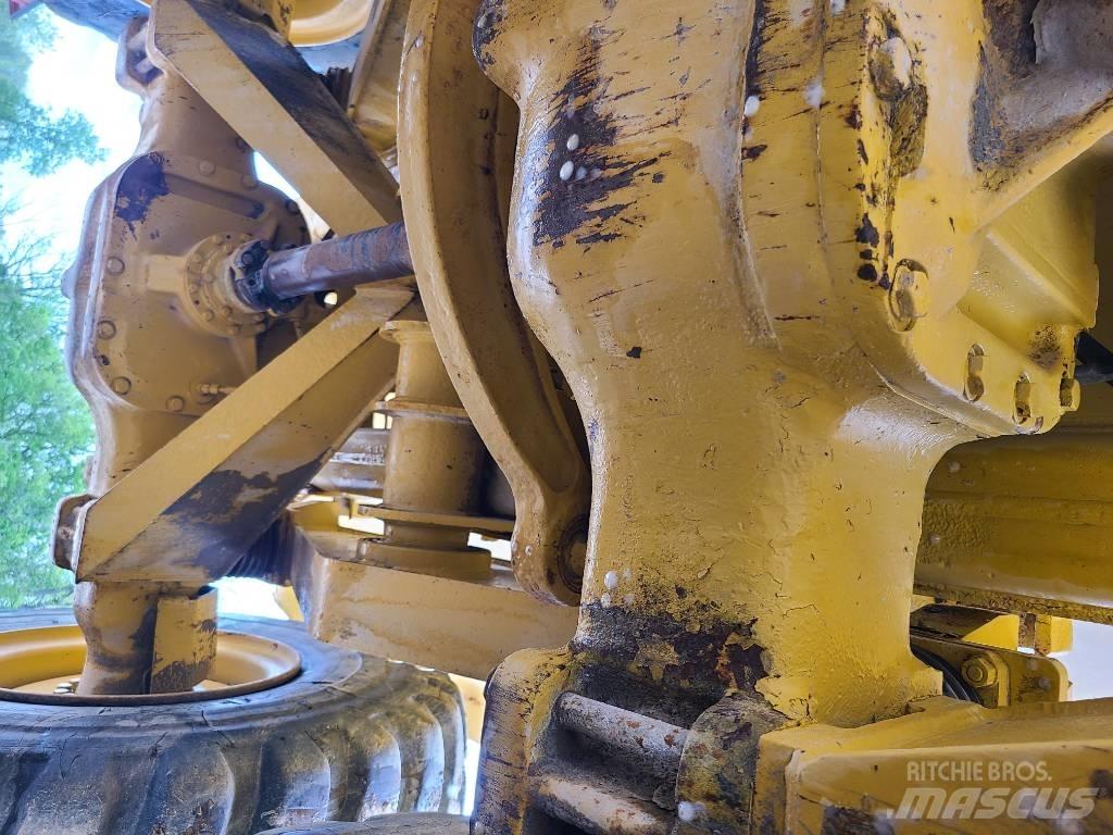 CAT 725 연결식 홀러