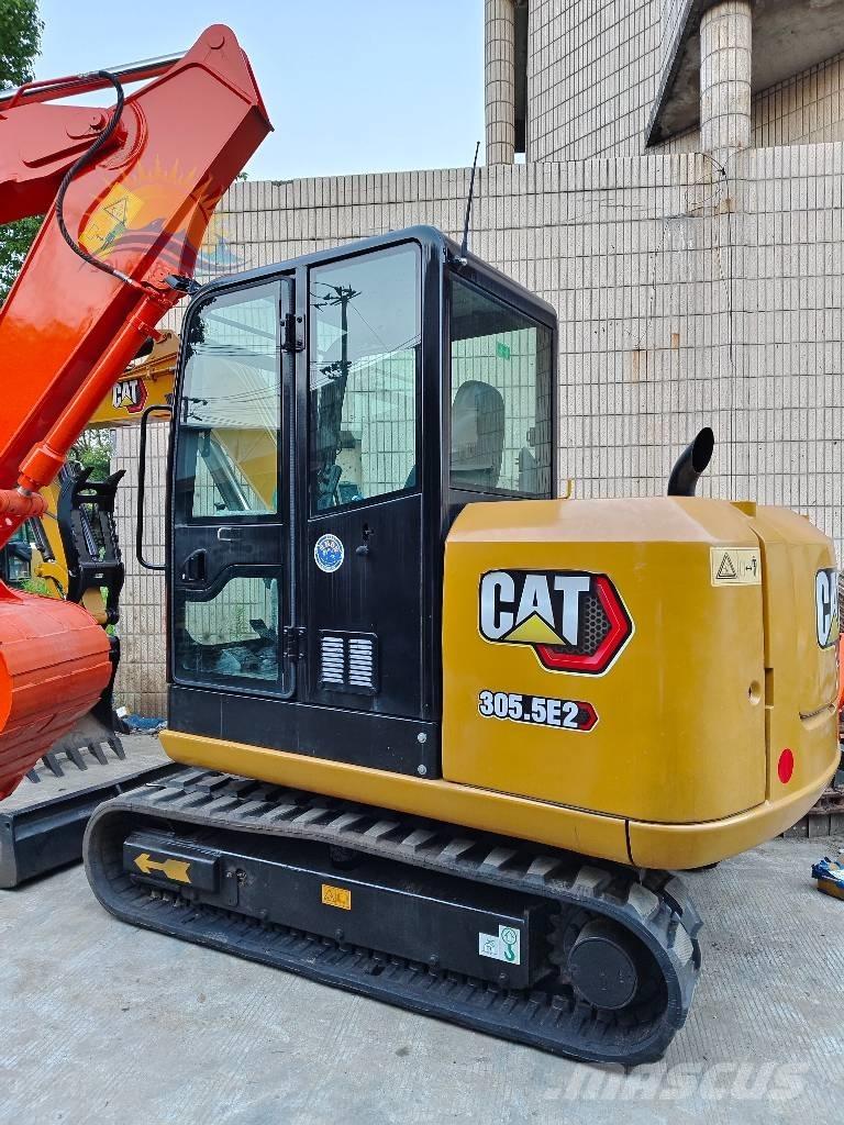 CAT 305.5E2 소형 굴삭기 7톤 미만