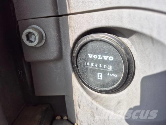 Volvo EW 60  휠 굴삭기