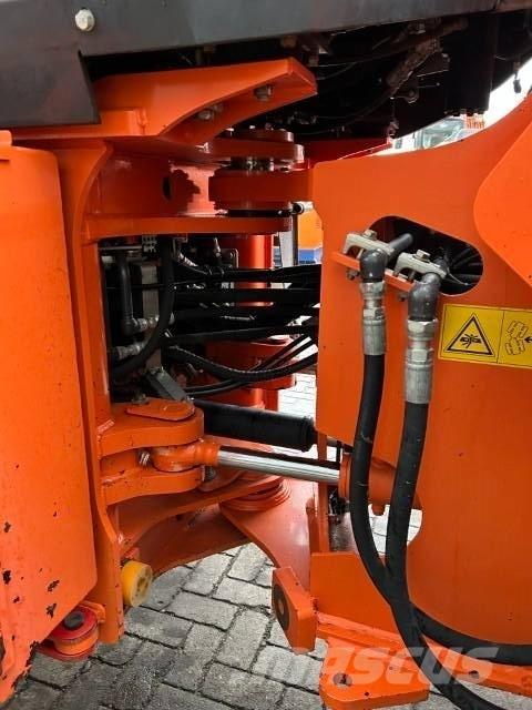 Hitachi ZW 180-6  휠로우더