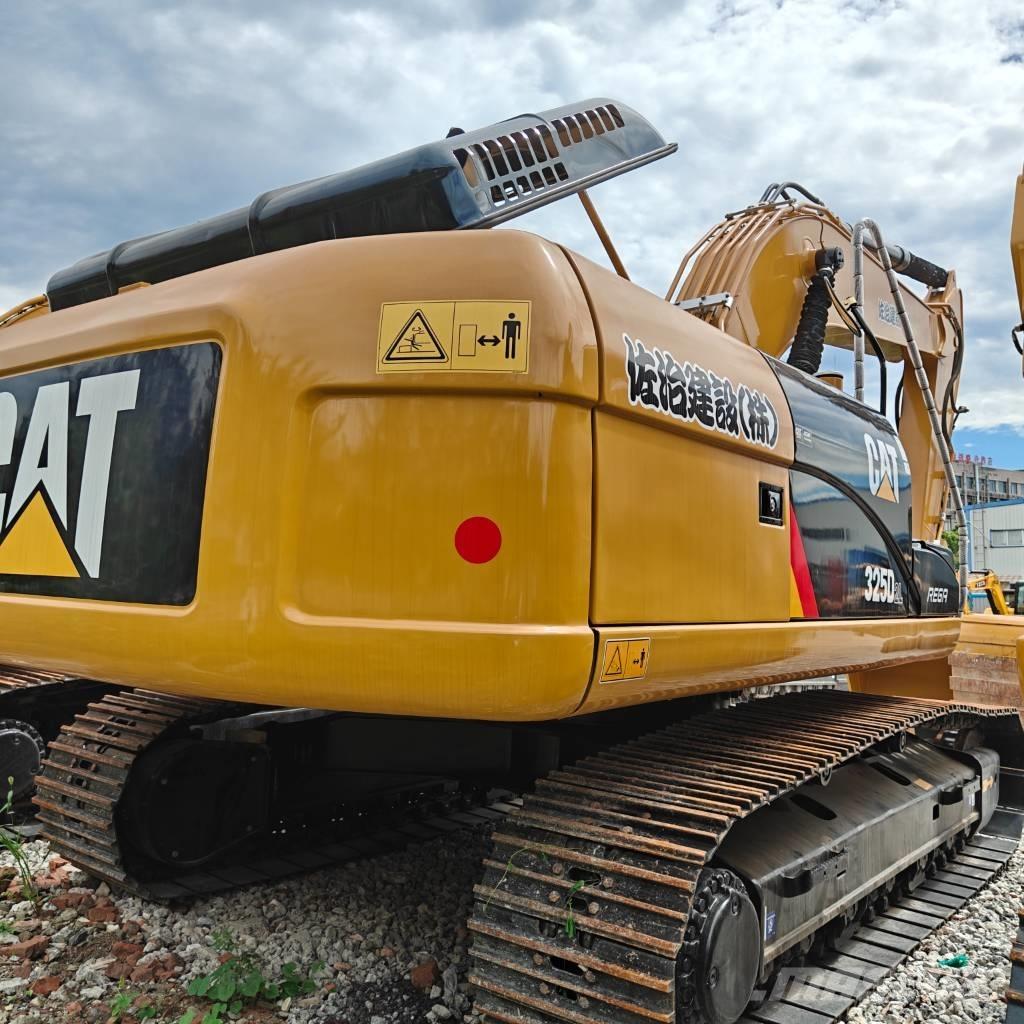 CAT 325 D 대형 굴삭기 29톤 이상