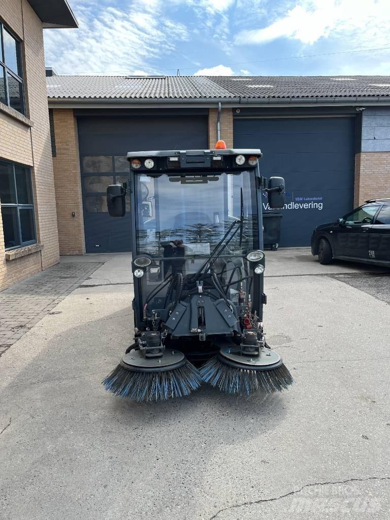 Hako 1600 도로 청소차