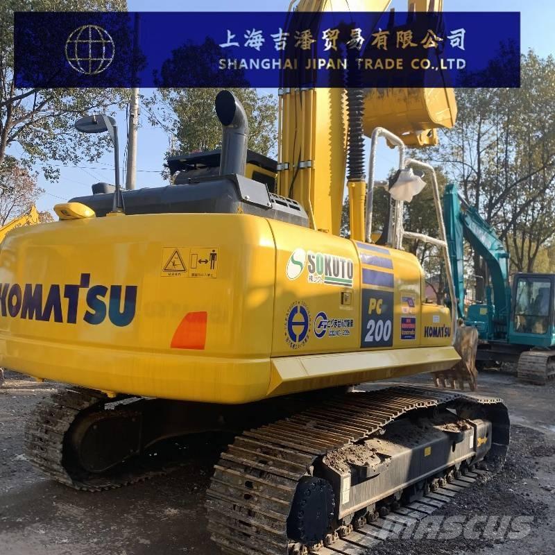Komatsu PC 120 대형 굴삭기 29톤 이상