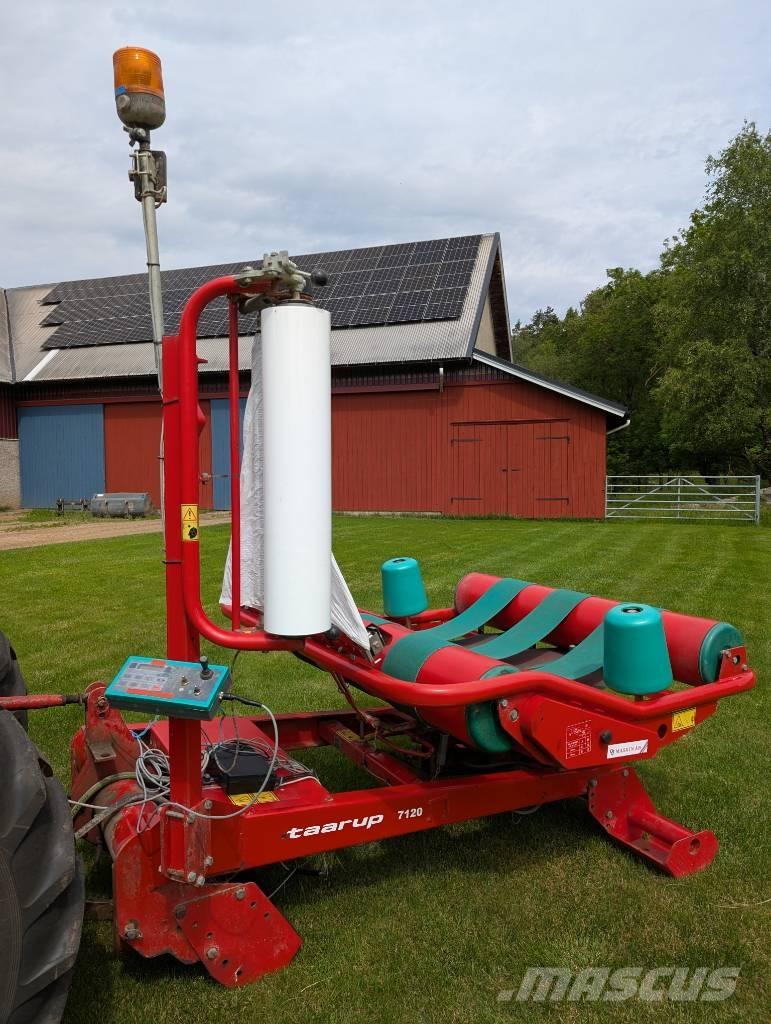 Kverneland 7120 건초 포장기