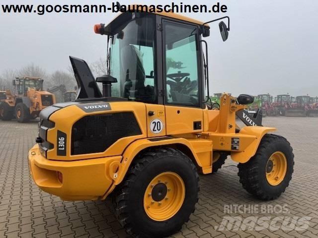 Volvo L 30 G  휠로우더