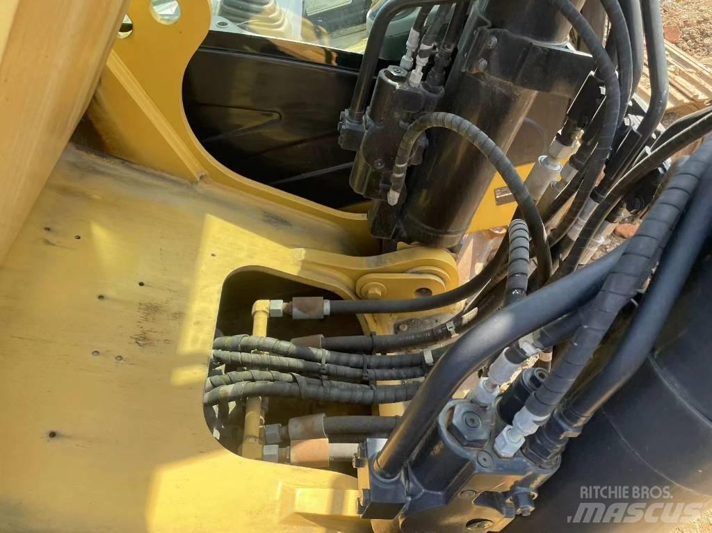 CAT 329 D 대형 굴삭기 29톤 이상