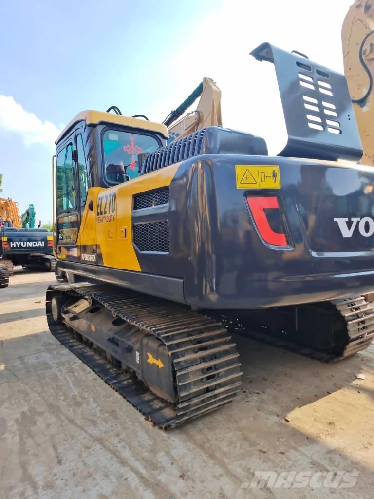 Volvo EC 210 D 대형 굴삭기 29톤 이상