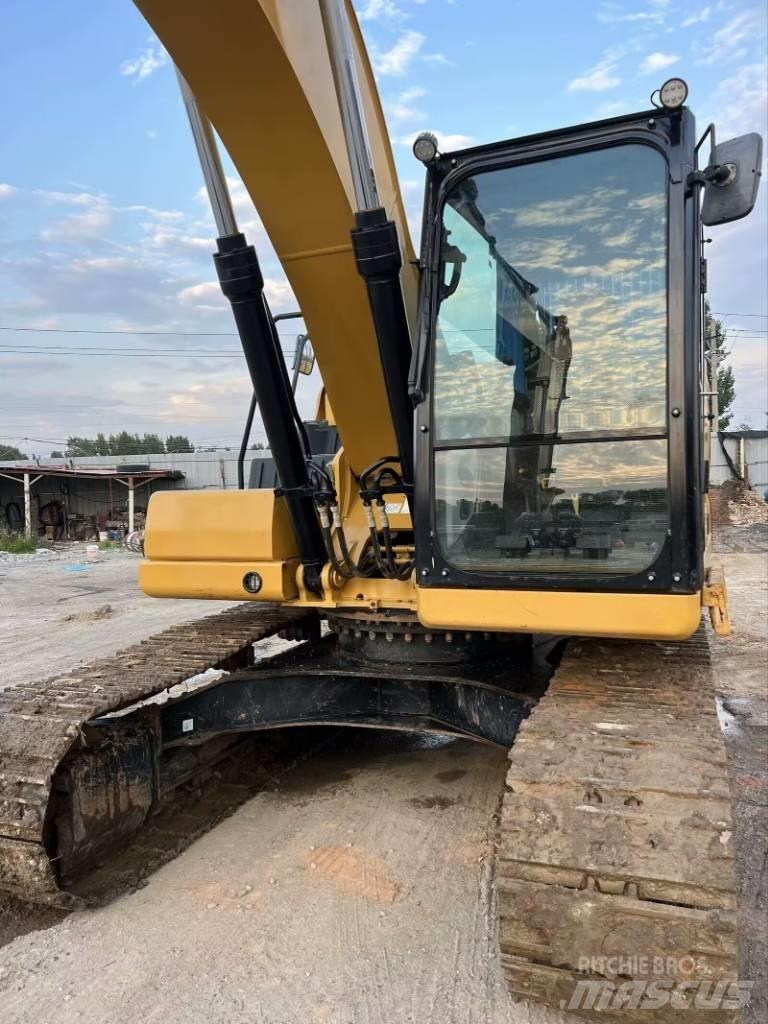 CAT 330 GC 대형 굴삭기 29톤 이상