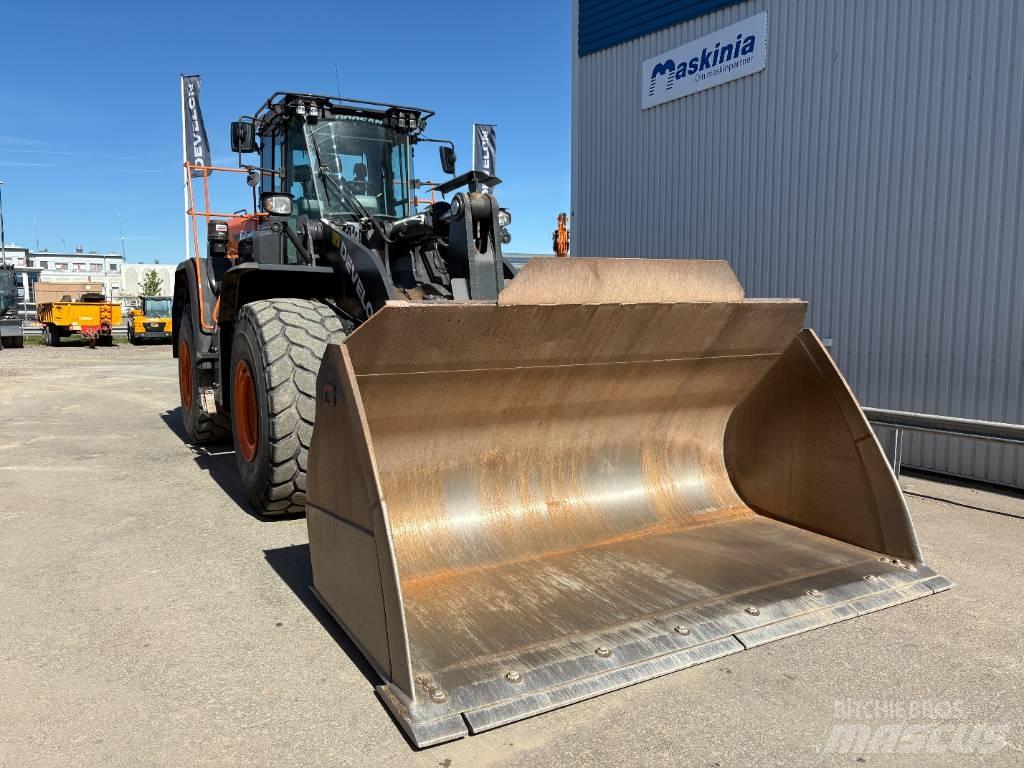 Develon DL480-7  휠로우더