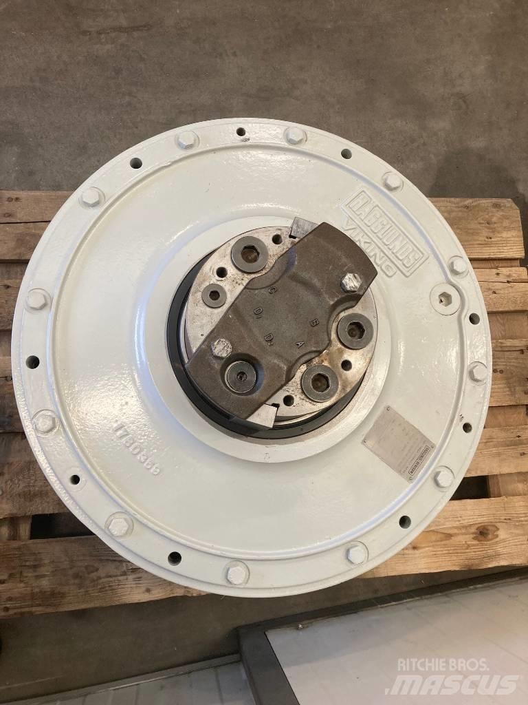  Hagglunds MK43 유압식 기계