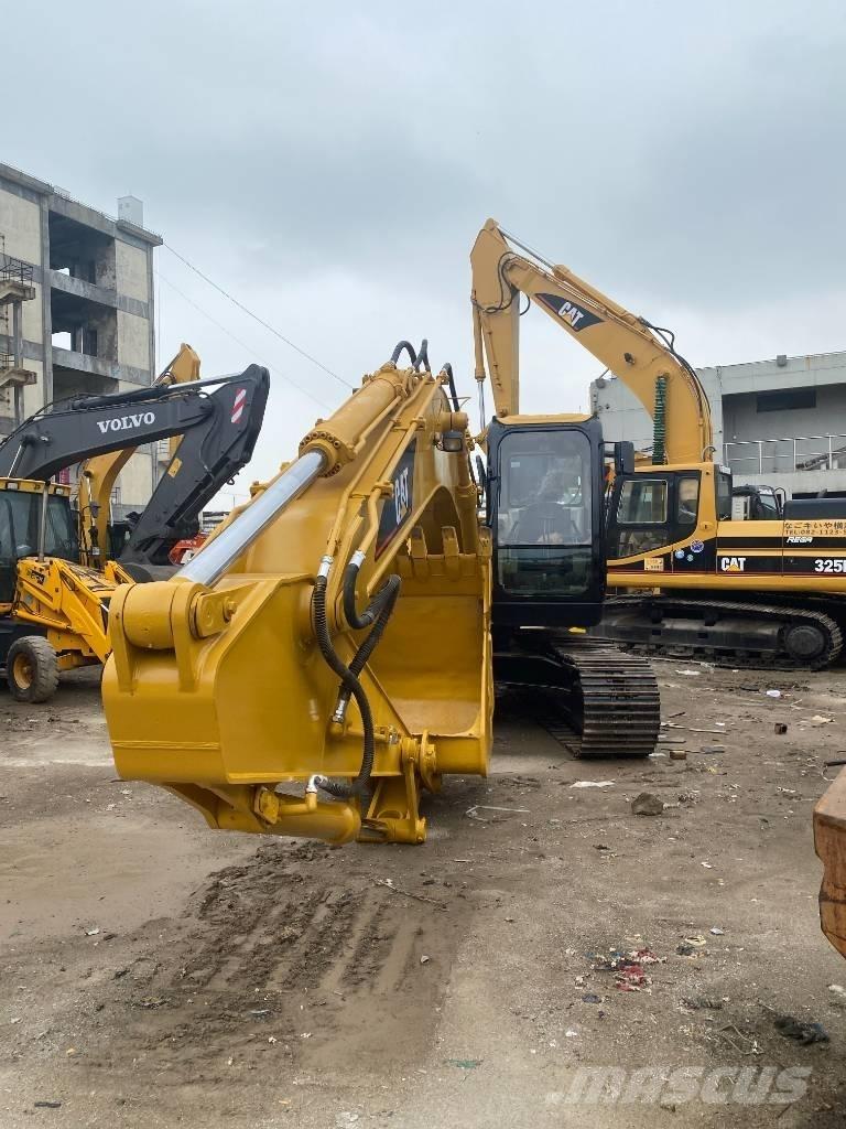CAT 320 C 대형 굴삭기 29톤 이상