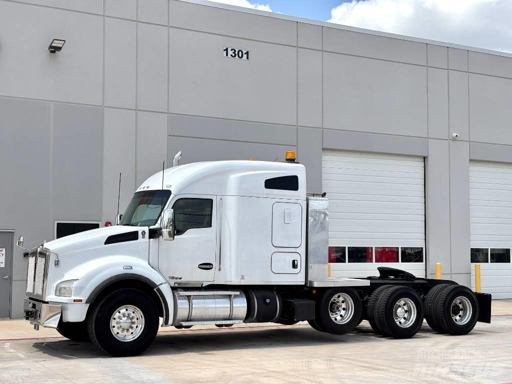 Kenworth T 880 트랙터 유닛