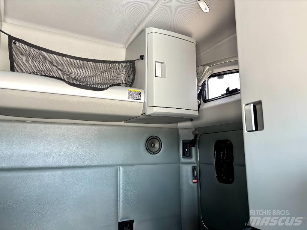 Kenworth T 880 트랙터 유닛