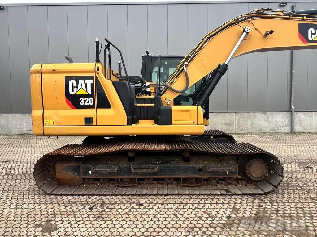 CAT 320-07 대형 굴삭기 29톤 이상