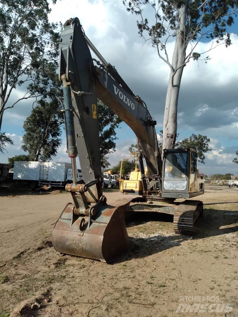Volvo EC 250 D L 대형 굴삭기 29톤 이상