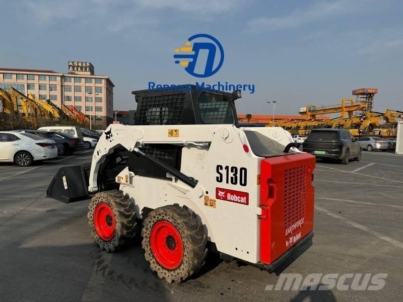Bobcat S 130  스키드로더