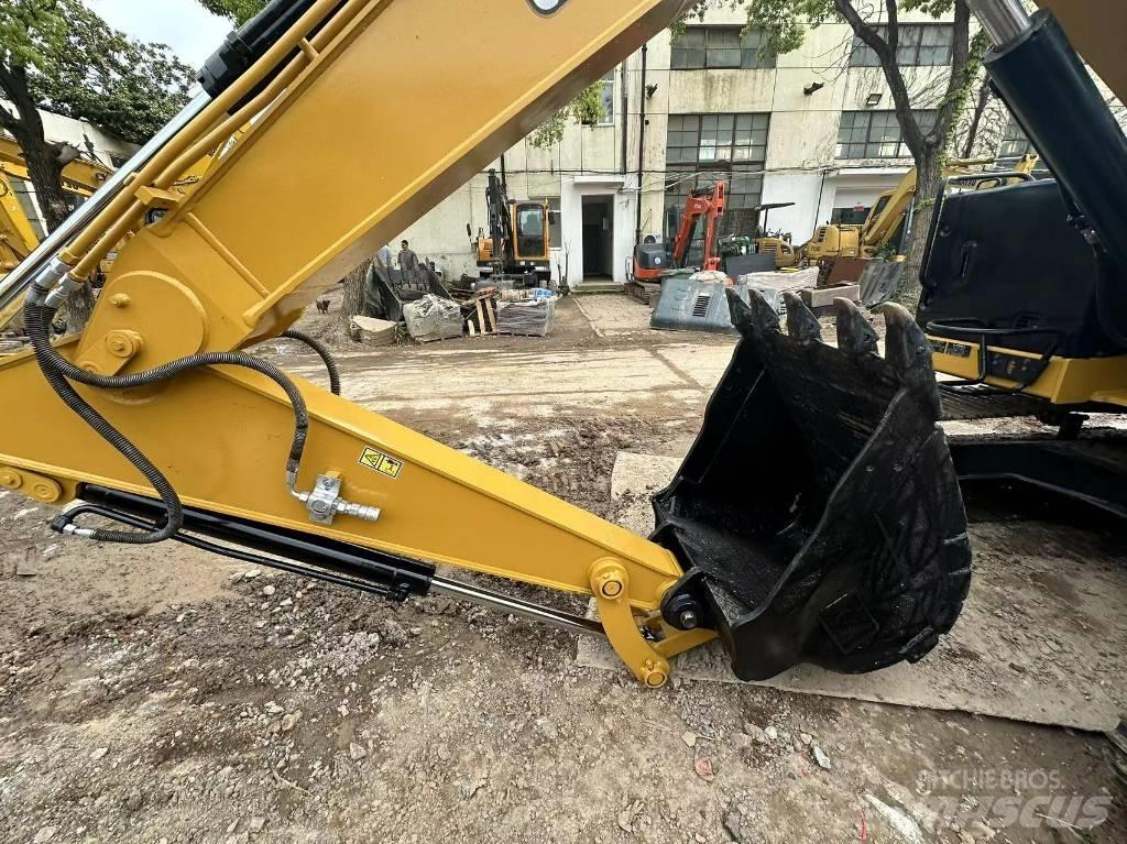 CAT 307 중형굴삭기 7톤-28톤