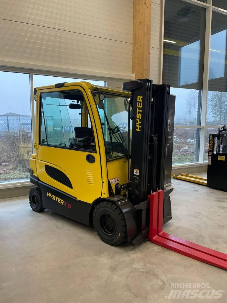 Hyster J 3.0 XN 전동 지게차