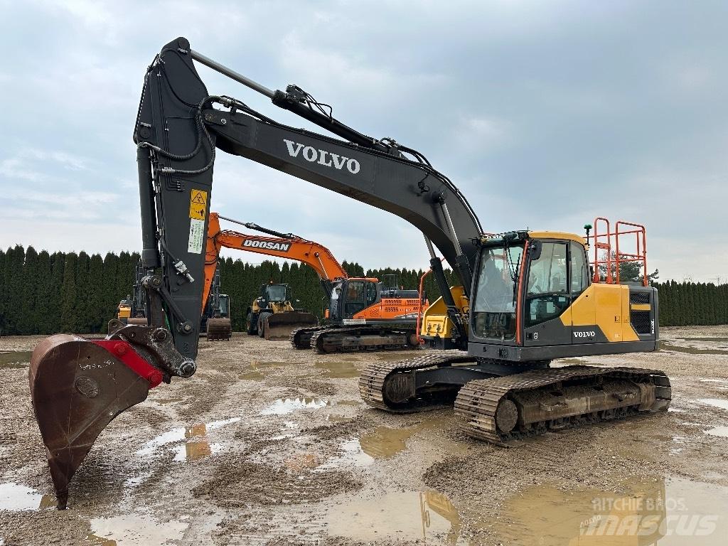 Volvo EC 220 EL 대형 굴삭기 29톤 이상