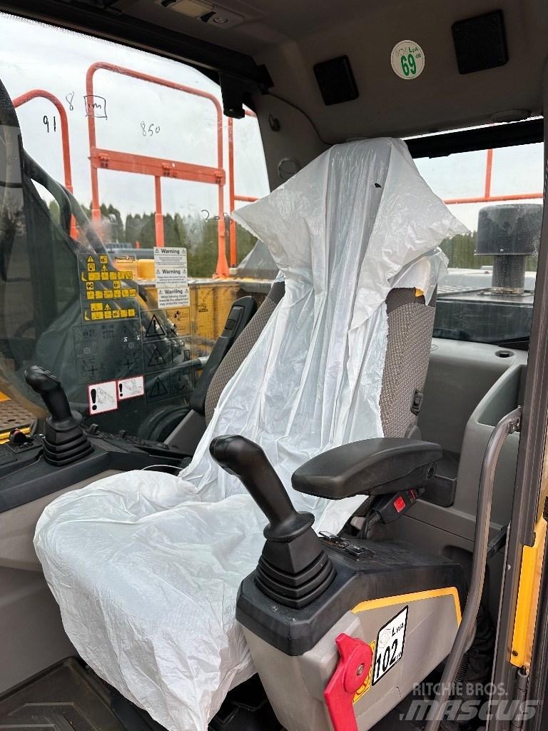 Volvo EC 220 EL 대형 굴삭기 29톤 이상