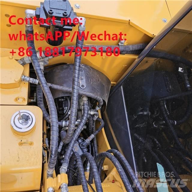 Komatsu PC70-8 대형 굴삭기 29톤 이상