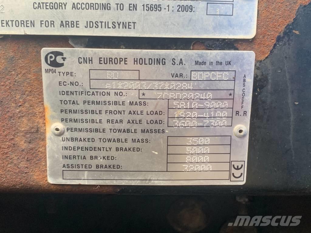 New Holland T 6.140 트랙터