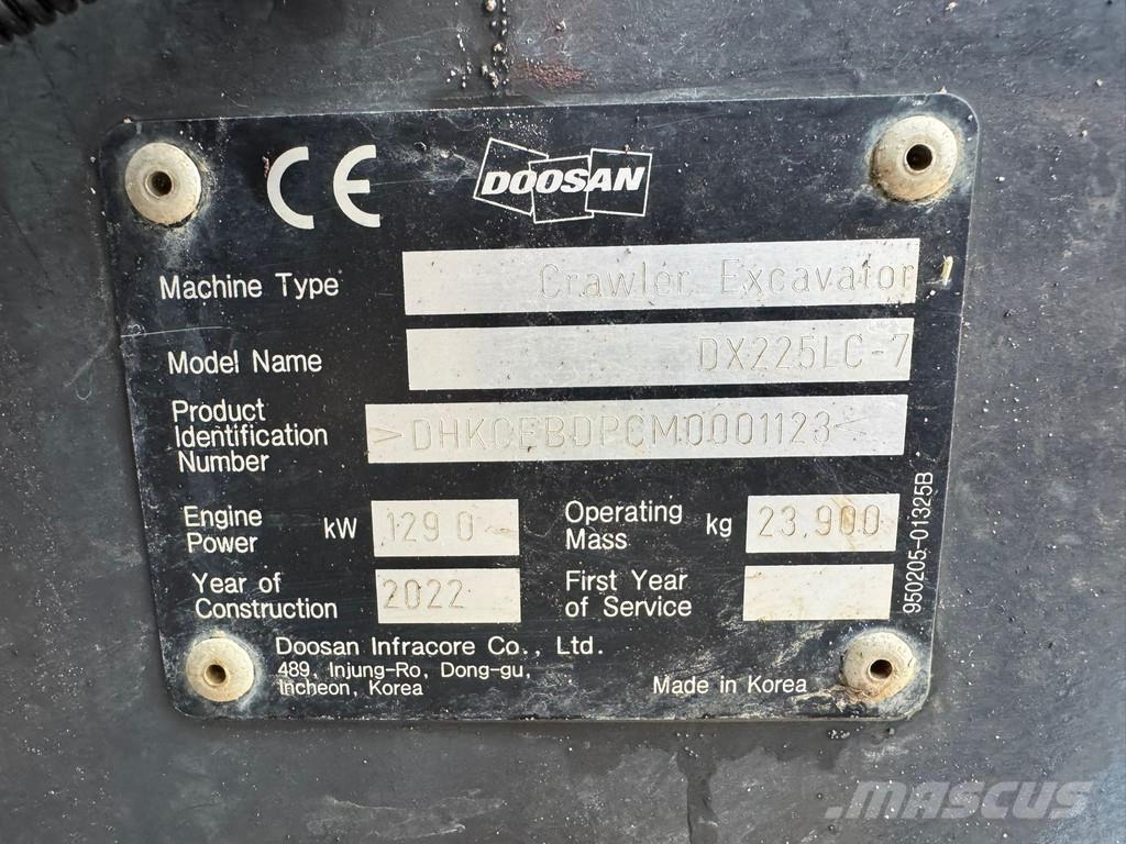 Doosan DX225LC-7 특수 굴삭기