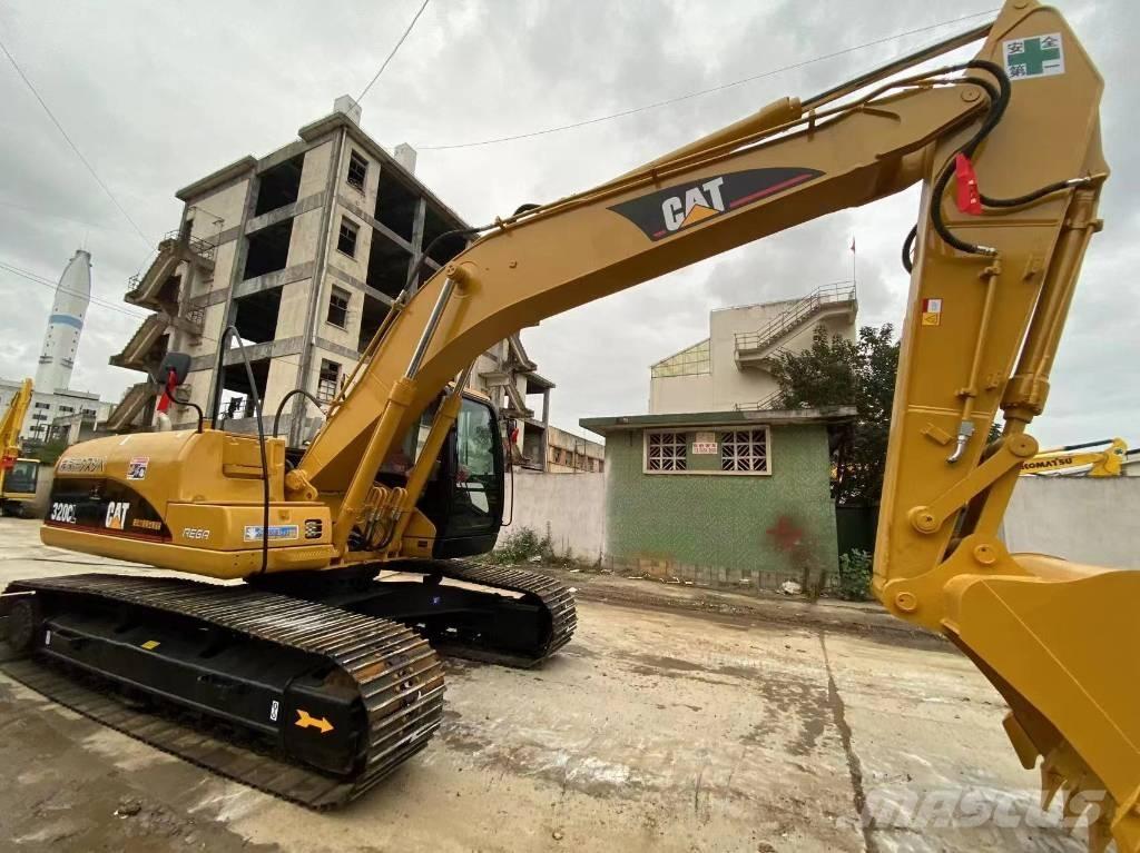 CAT 320 C L 대형 굴삭기 29톤 이상