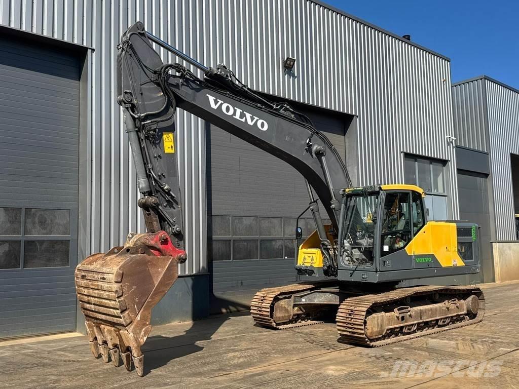 Volvo EC220EL 대형 굴삭기 29톤 이상