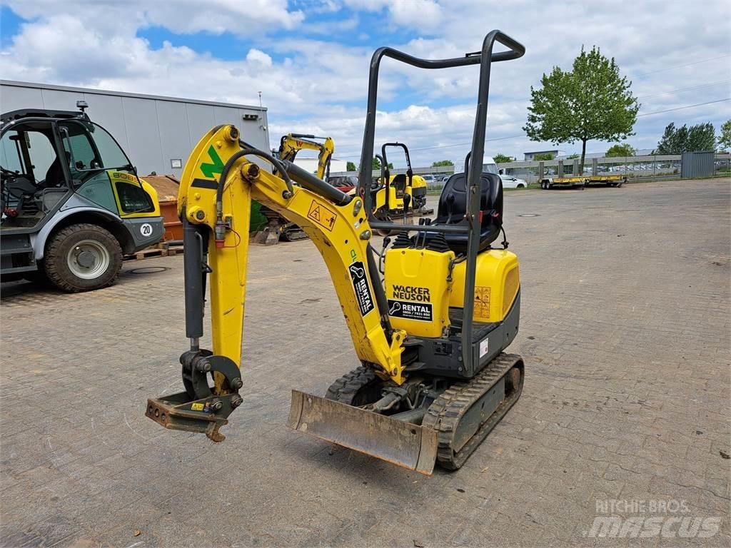 Wacker Neuson 803 대형 굴삭기 29톤 이상