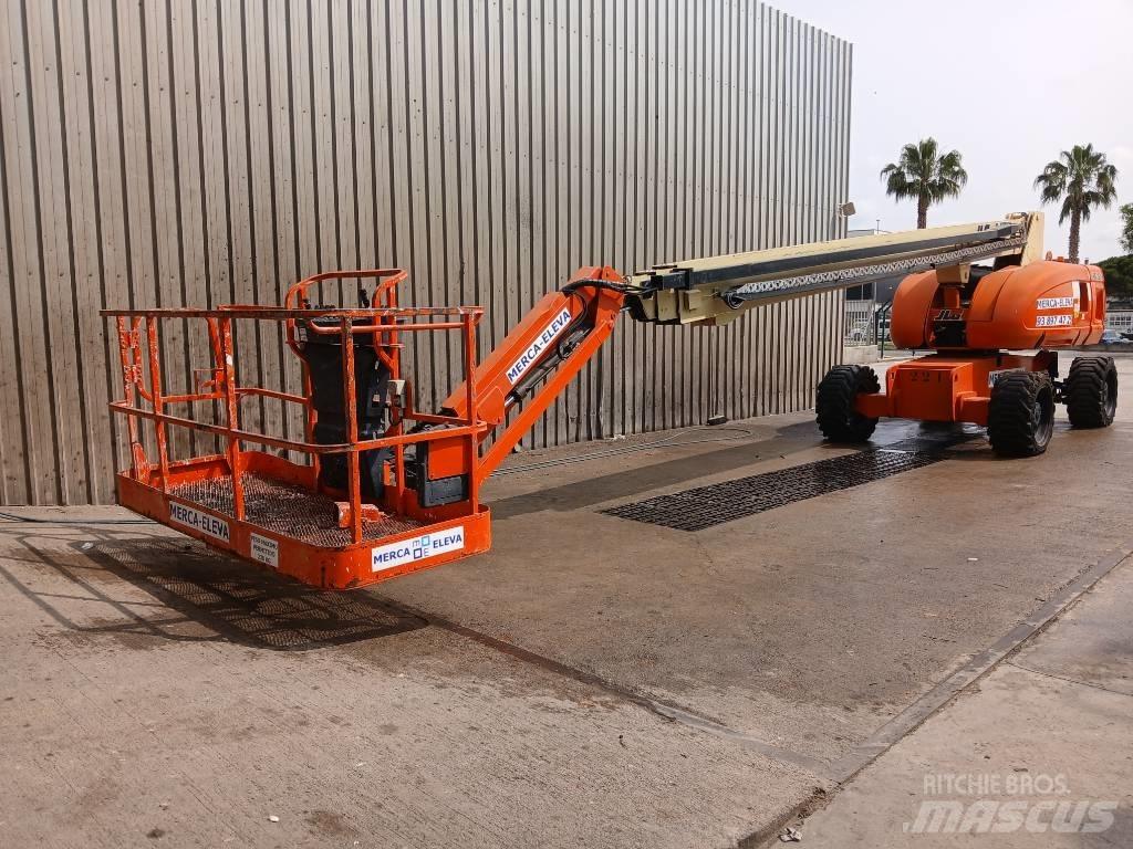 JLG 860 SJ 견인식 전동이동 리프트