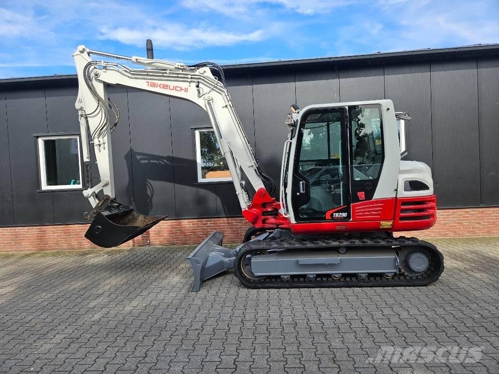 Takeuchi TB 290 중형굴삭기 7톤-28톤