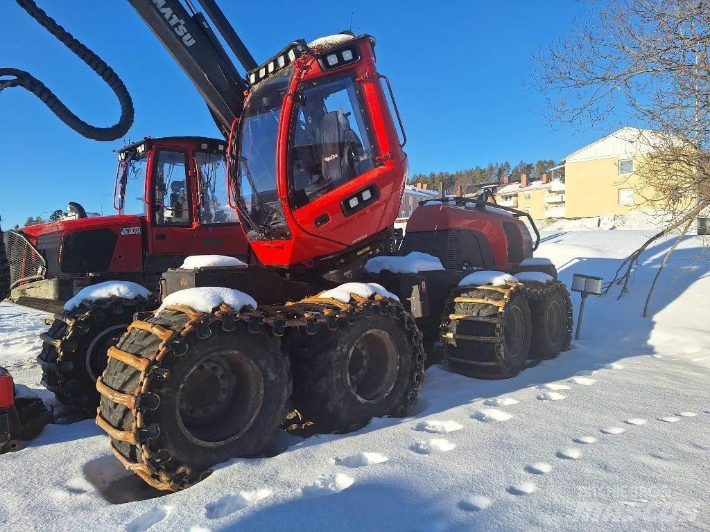 Komatsu 931XC 원목 하베스터