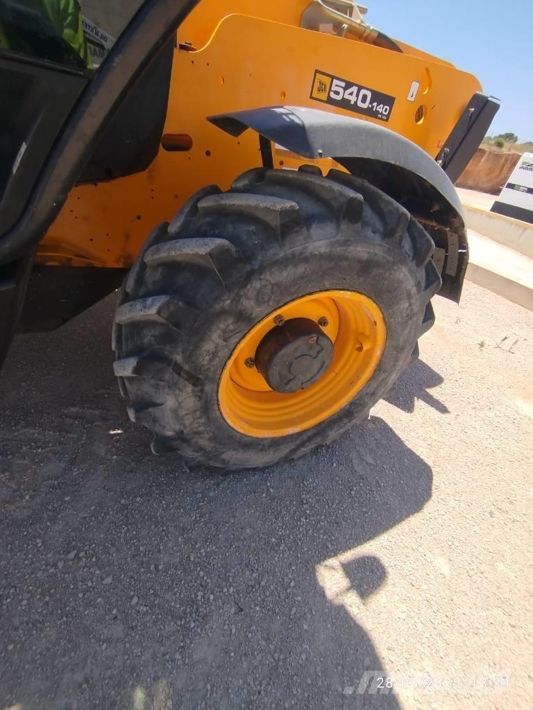 JCB 540-140 텔러 핸들러
