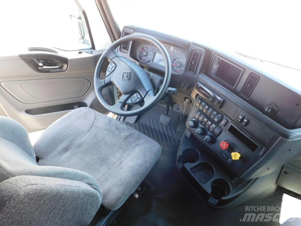 International LT 625 트랙터 유닛