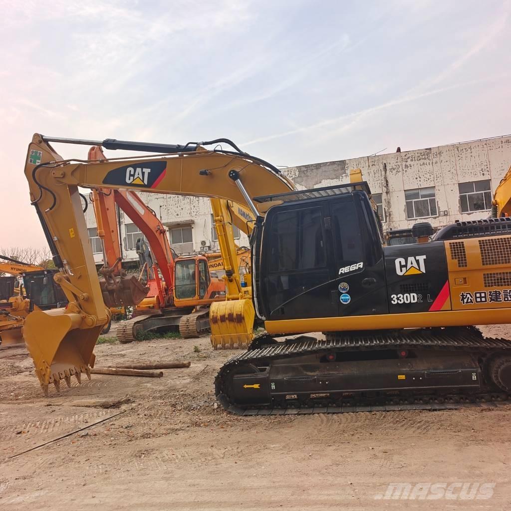 CAT 320 D 2 L 대형 굴삭기 29톤 이상