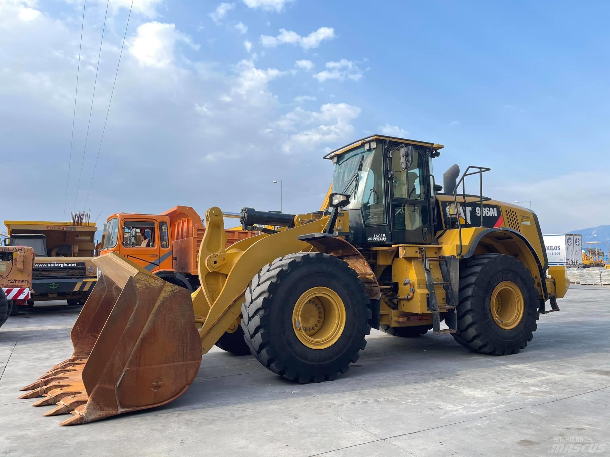 CAT 966M  휠로우더