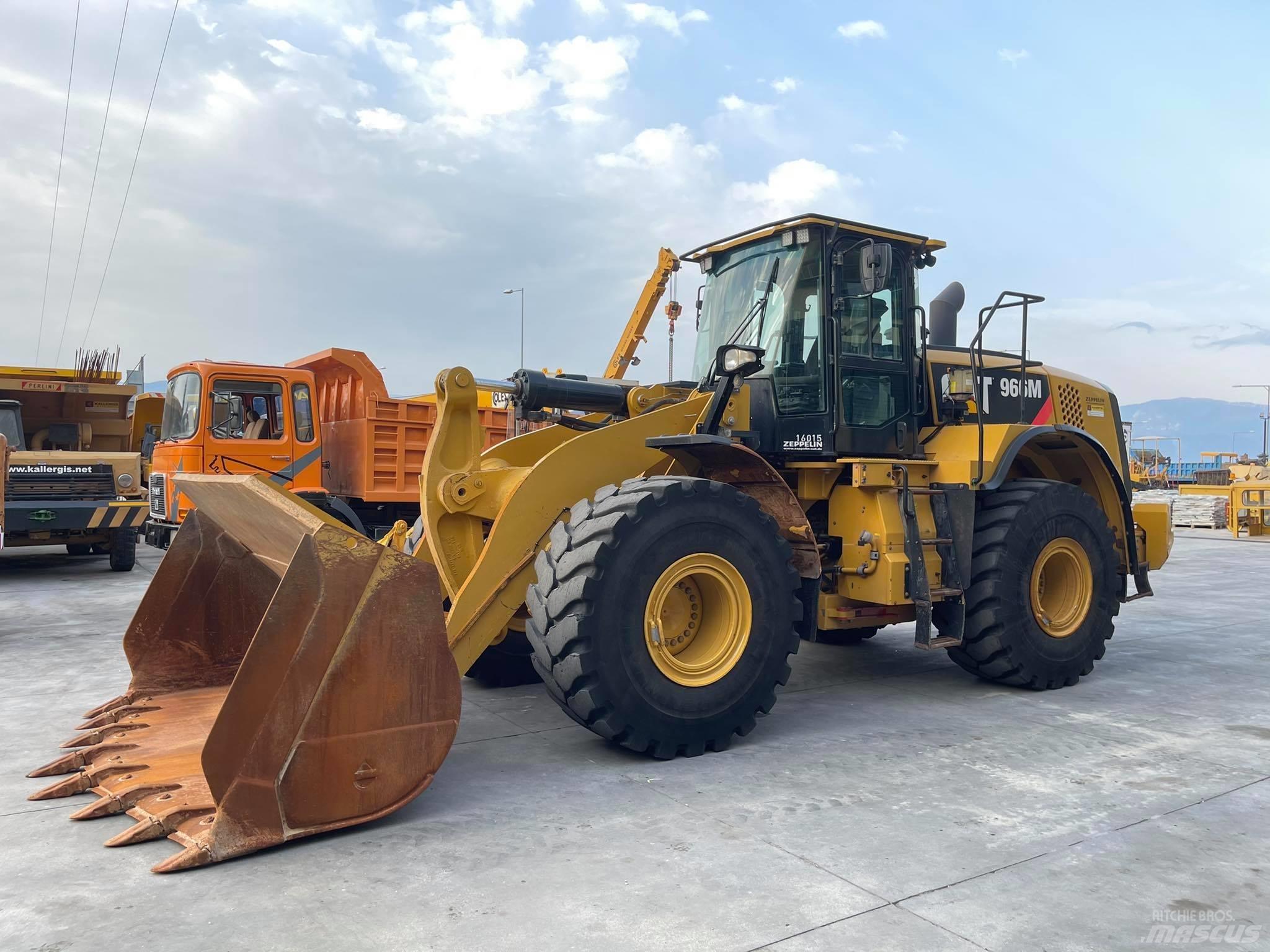 CAT 966M  휠로우더