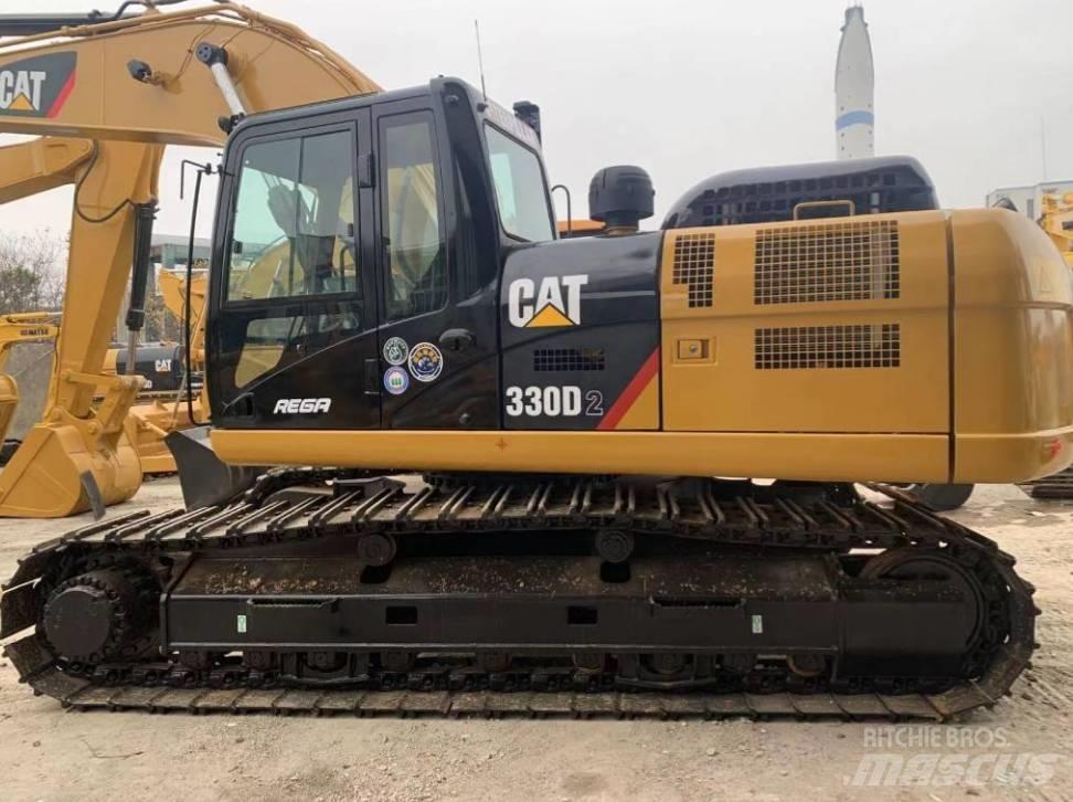 CAT 330 D2 대형 굴삭기 29톤 이상