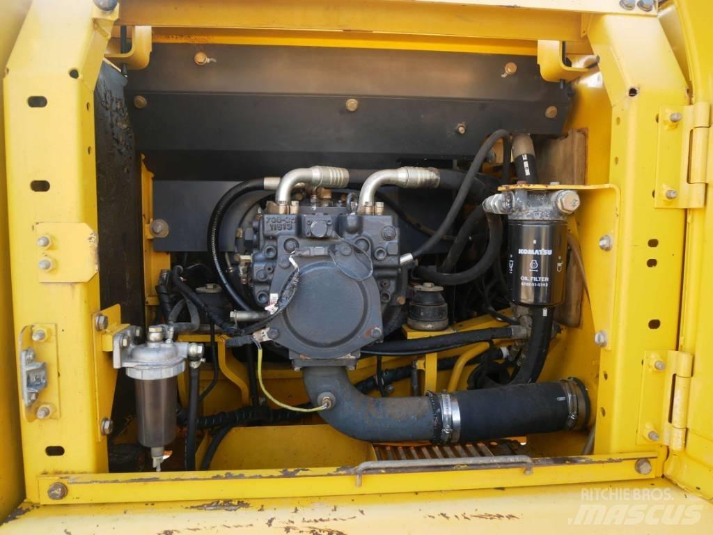 Komatsu PC180NLC-7K 대형 굴삭기 29톤 이상