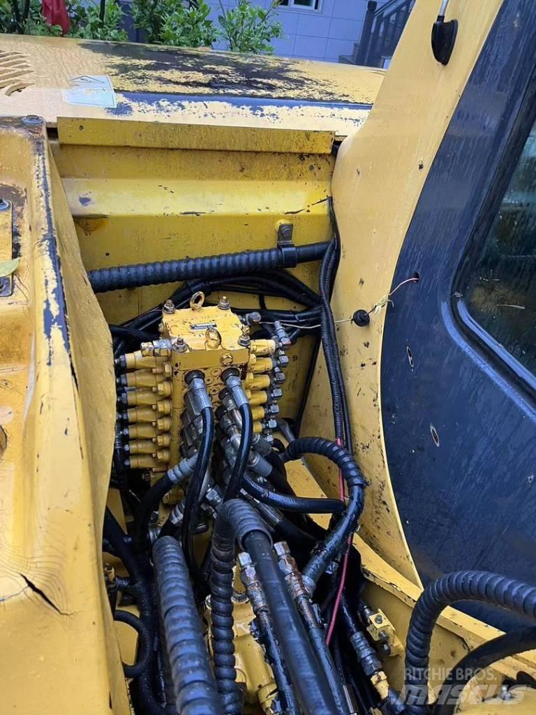 Komatsu PC 60-7 소형 굴삭기 7톤 미만