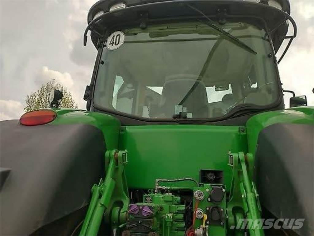 John Deere 8320R 트랙터