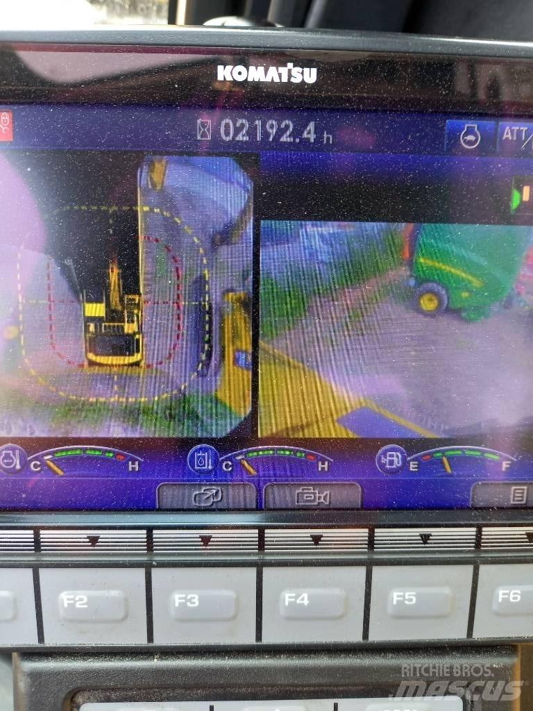 Komatsu PC 240 LC 대형 굴삭기 29톤 이상