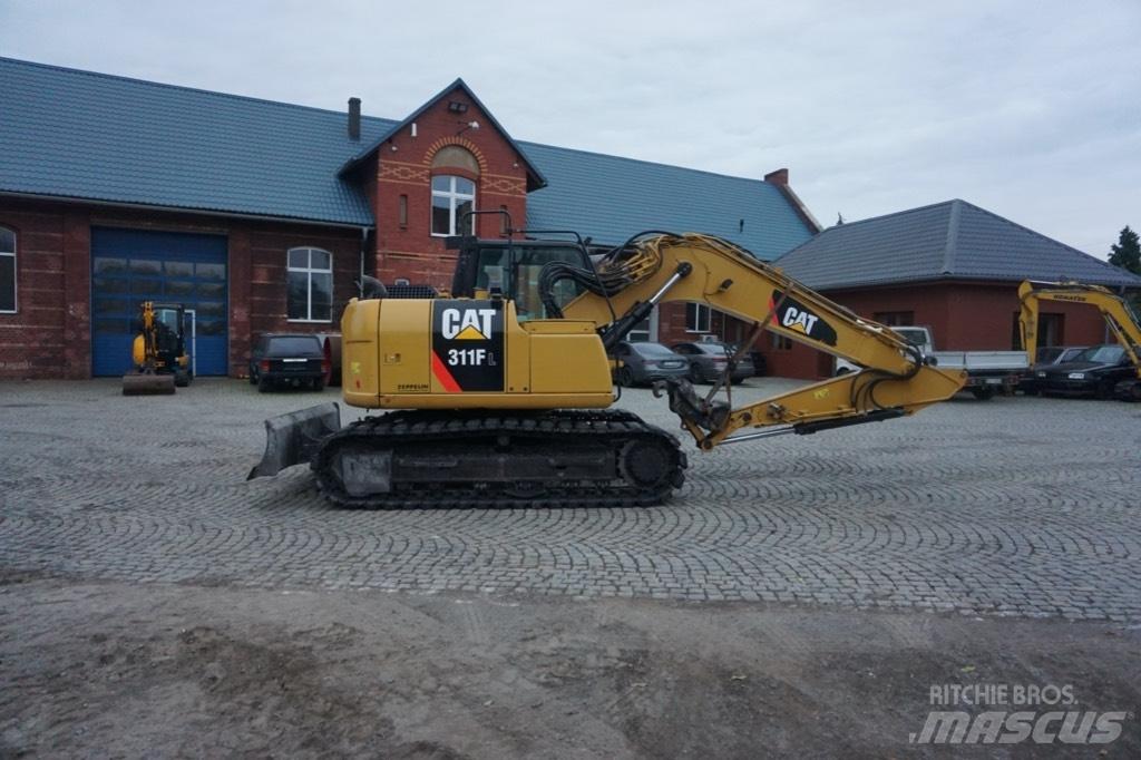 CAT 311 F LRR 대형 굴삭기 29톤 이상
