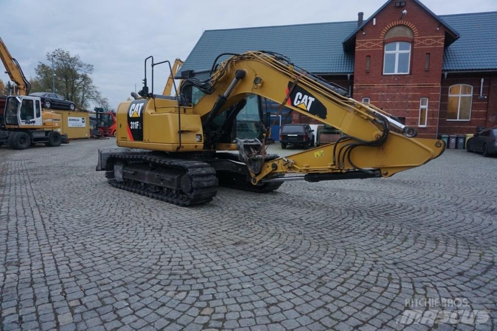CAT 311 F LRR 대형 굴삭기 29톤 이상